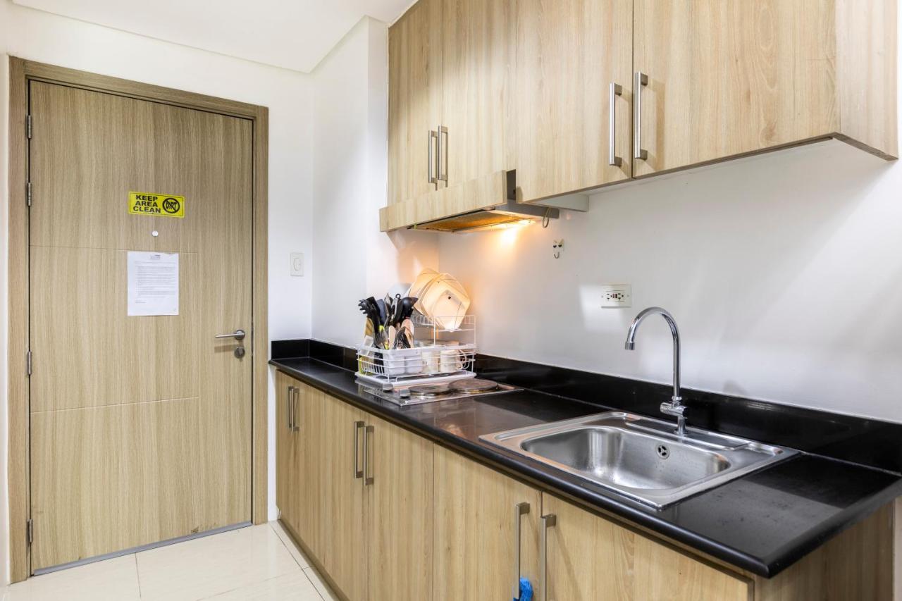 Staycation At Shore - Direct Poolマニラ市 エクステリア 写真